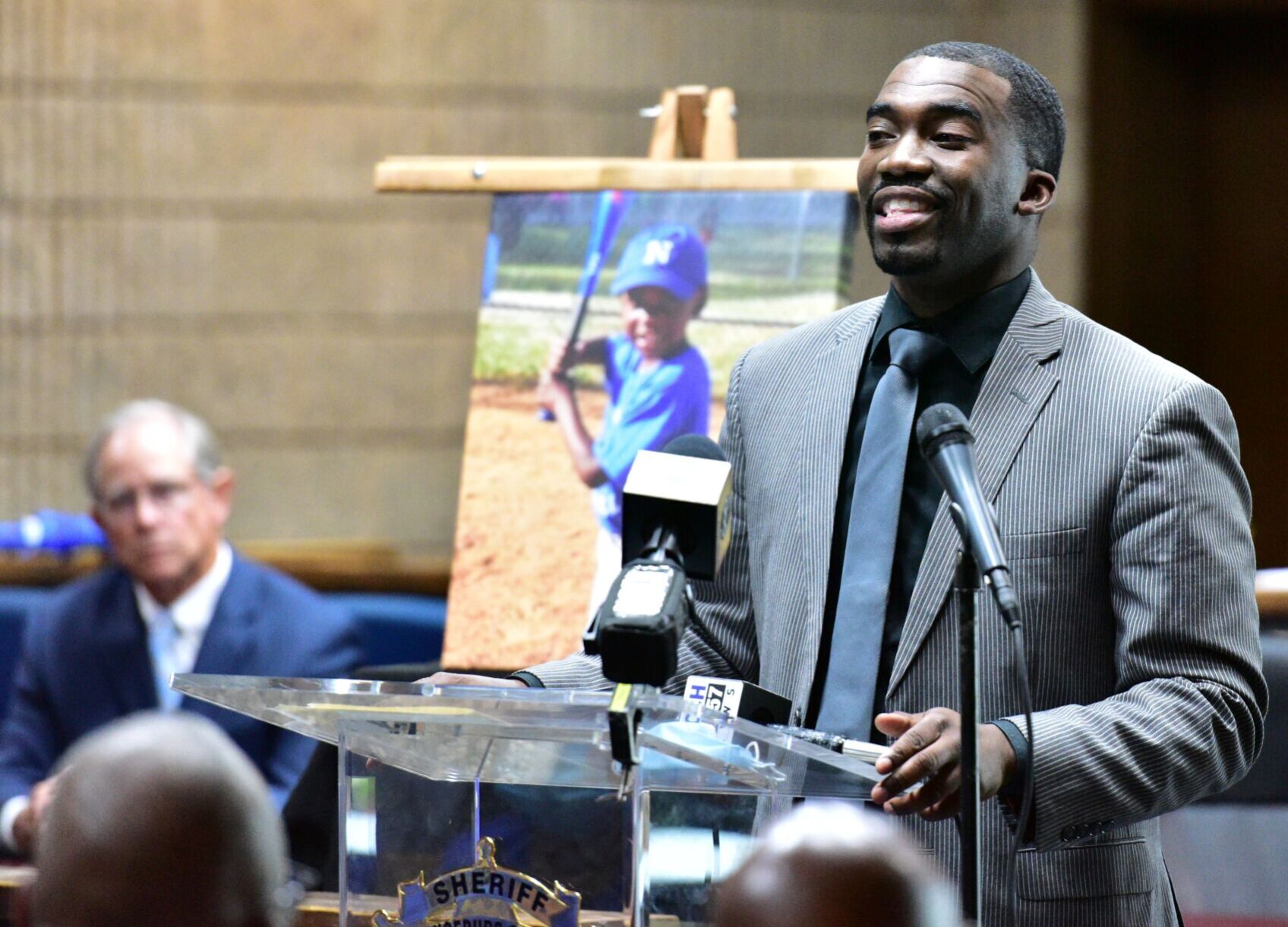 6-year-old’s dream was ‘for everyone to be nice’; prayers, reward offered in death